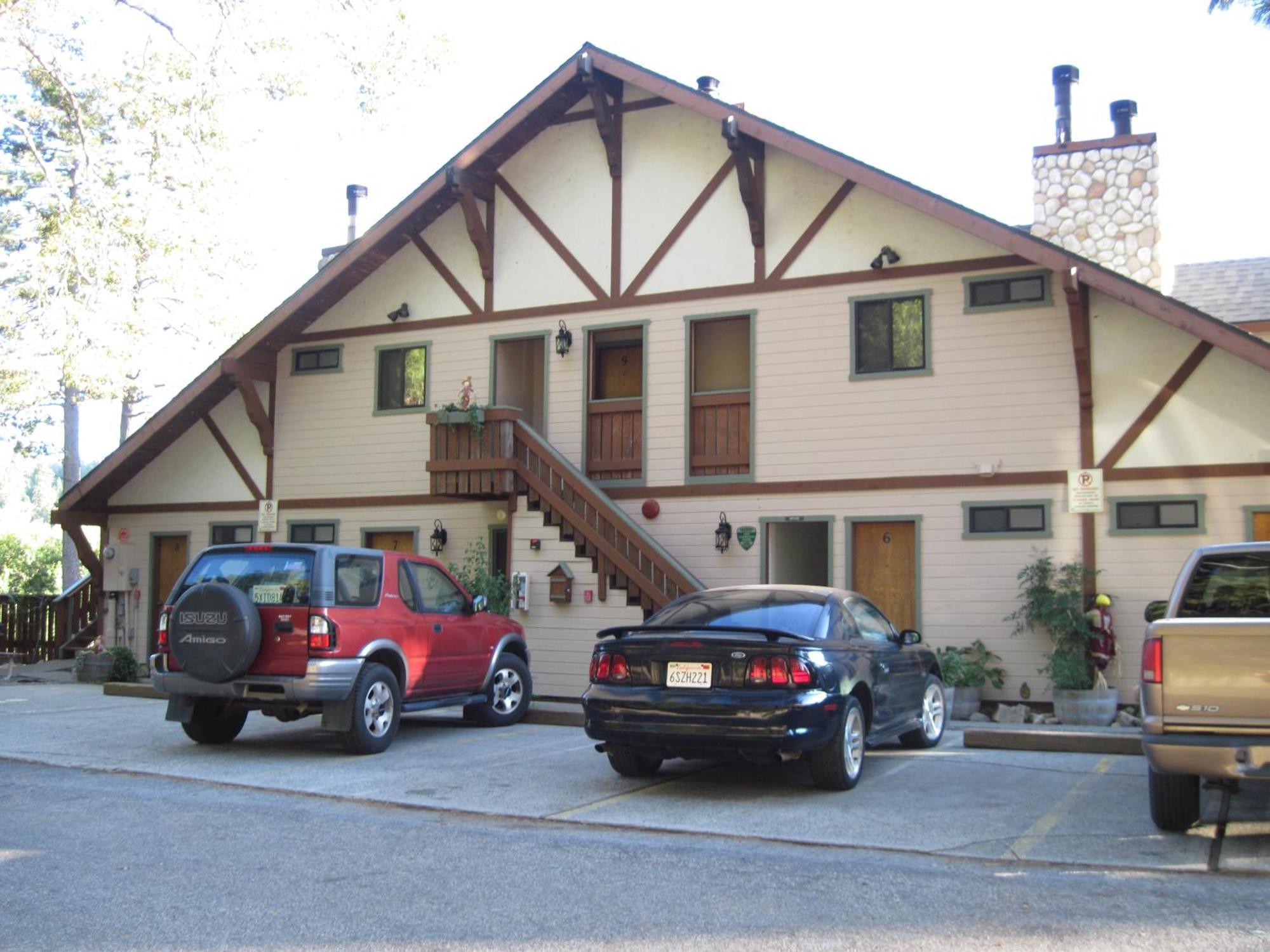 The North Shore Inn Crestline Exterior photo